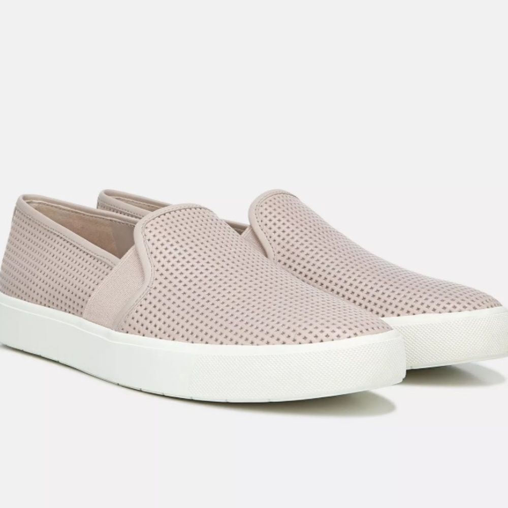 Vince Blair Slip On Sneakers in Beige Size